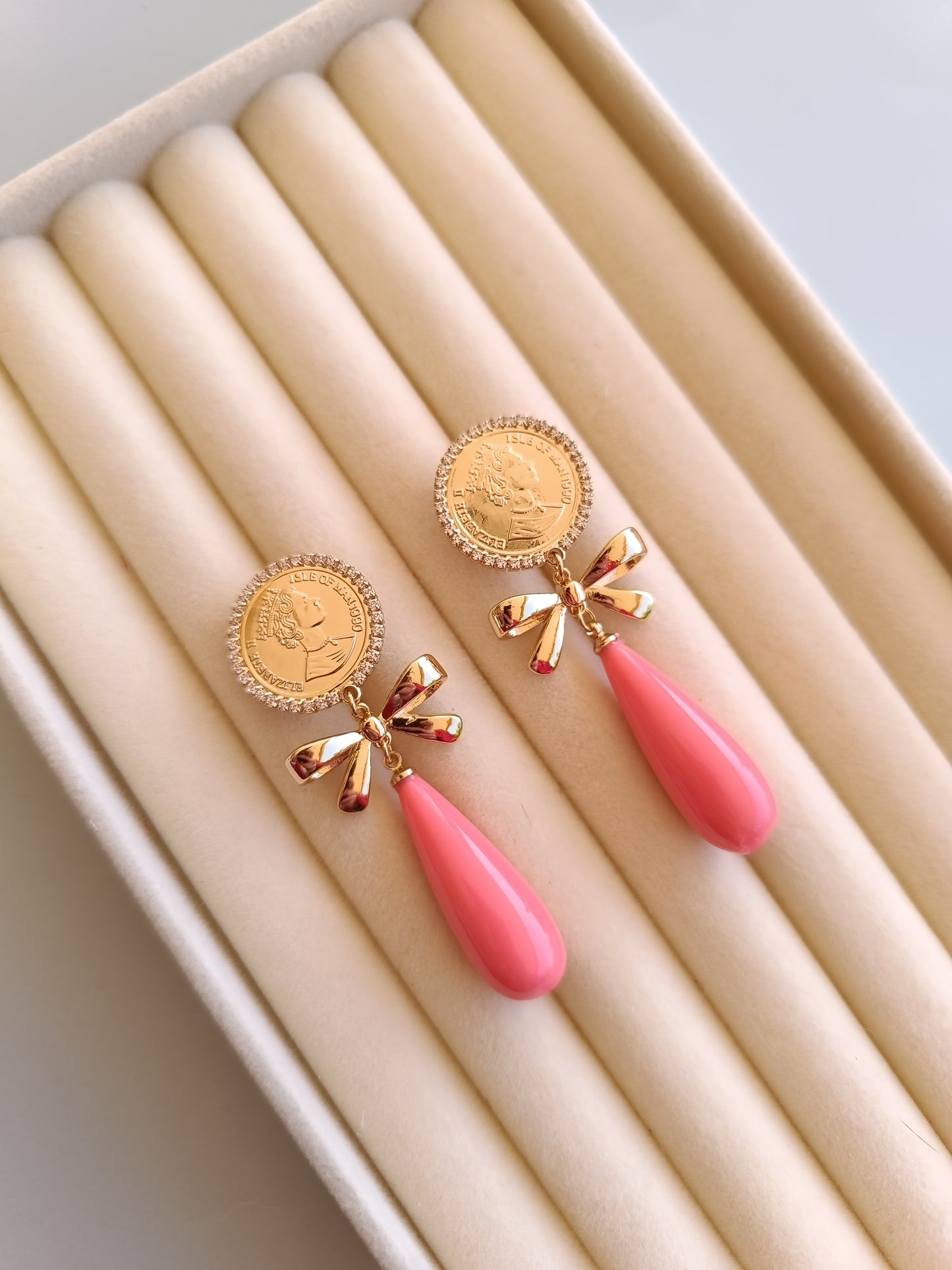 Pendientes moneda coral