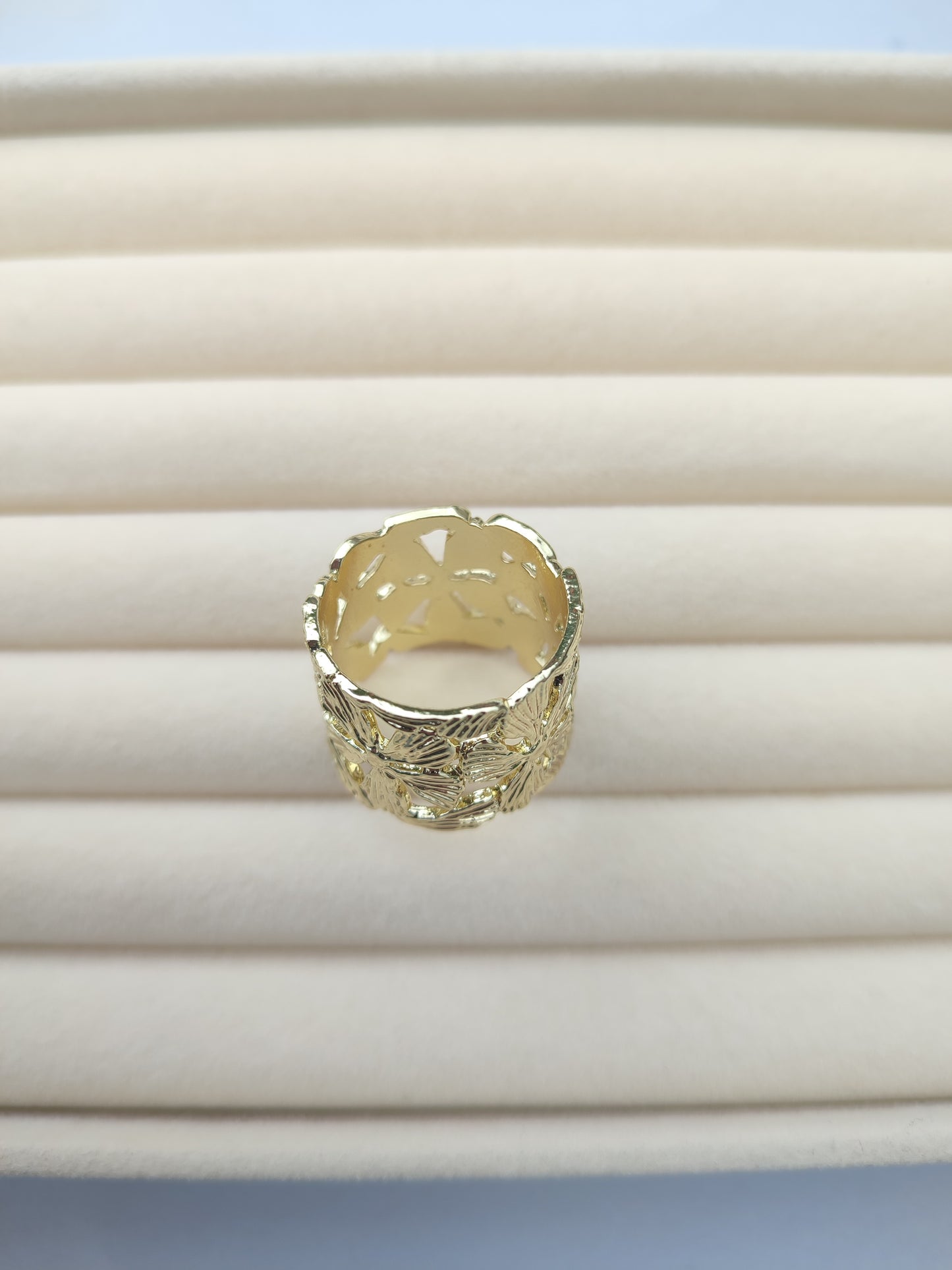 Anillo "Flora" dorado