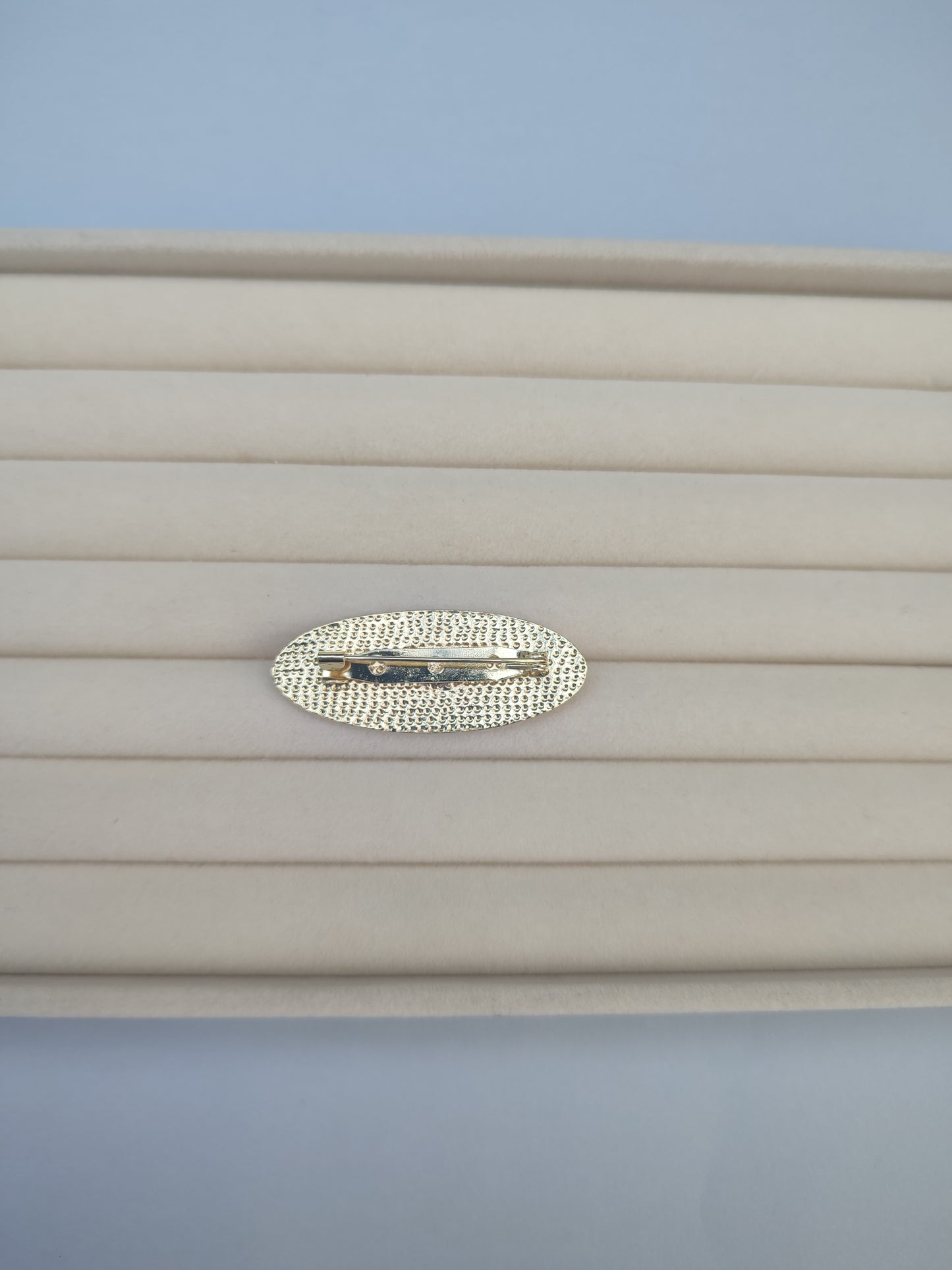 Broche "Almería" dorado