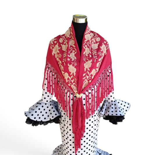 Mantón rojo oscuro bordado en beige