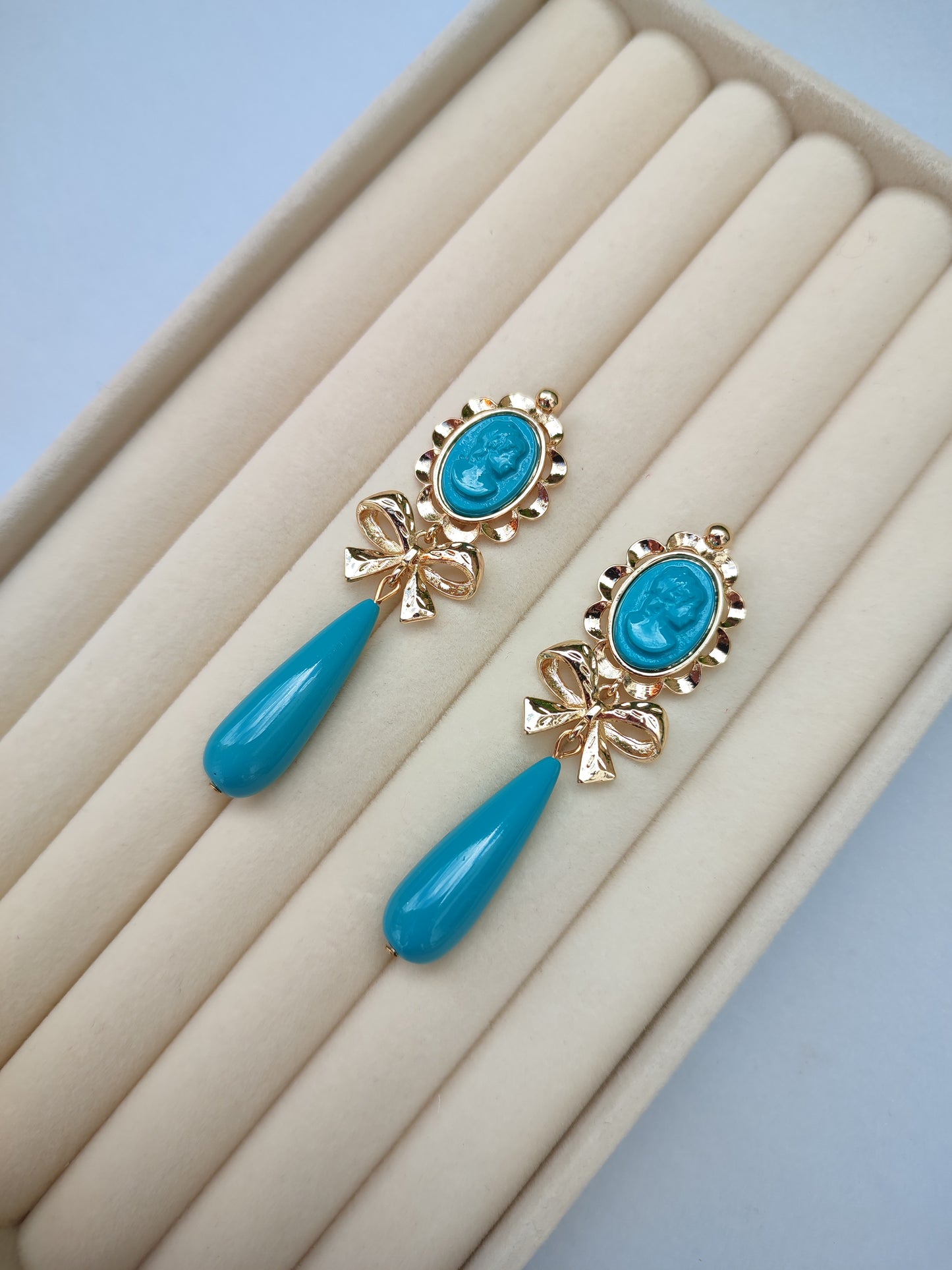 Pendientes "Edurne" turquesa