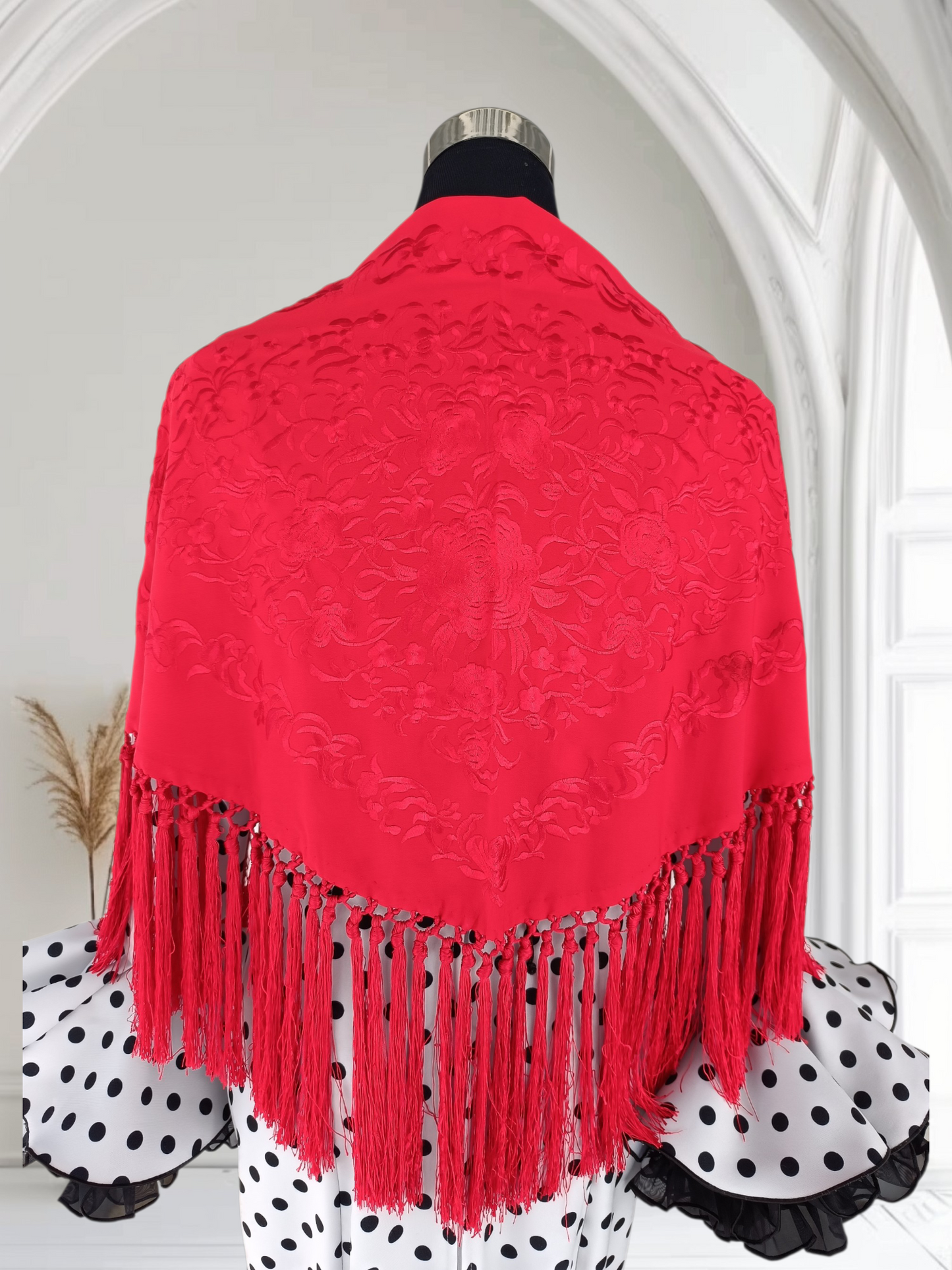 Mantoncillo rojo al tono