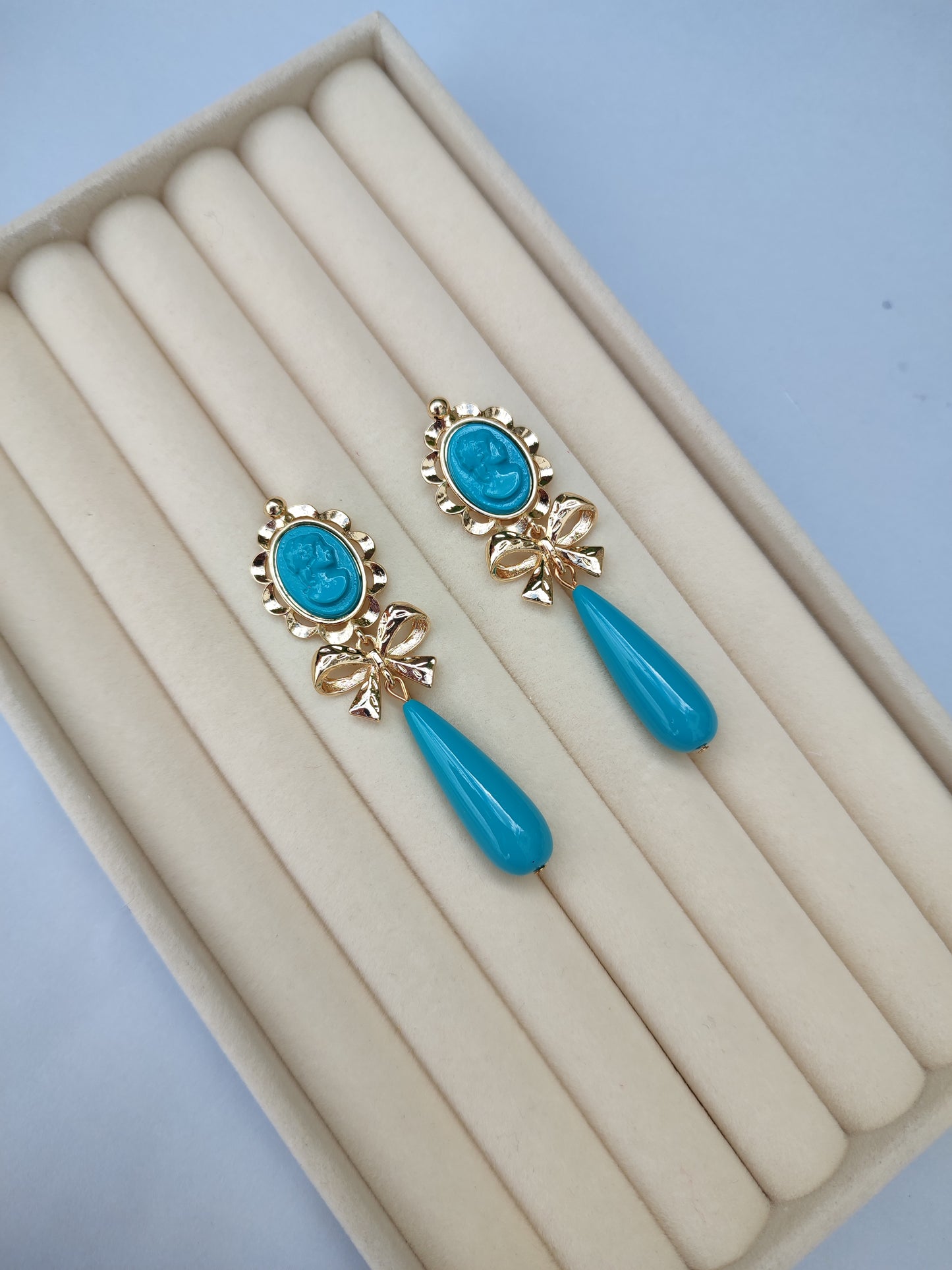Pendientes "Edurne" turquesa