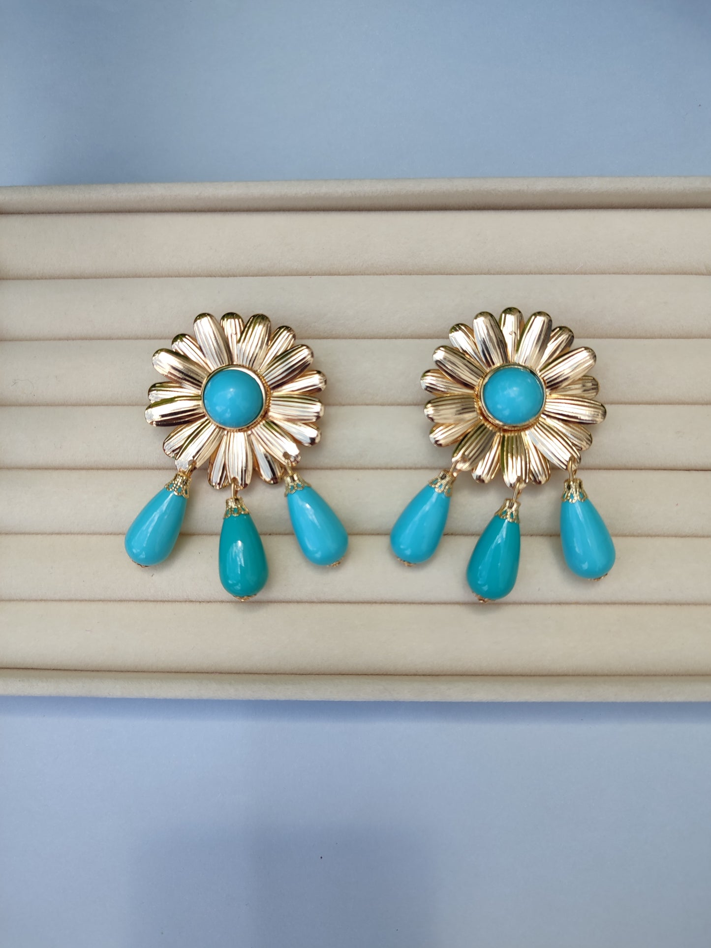 Pendientes "Margarita" verde agua