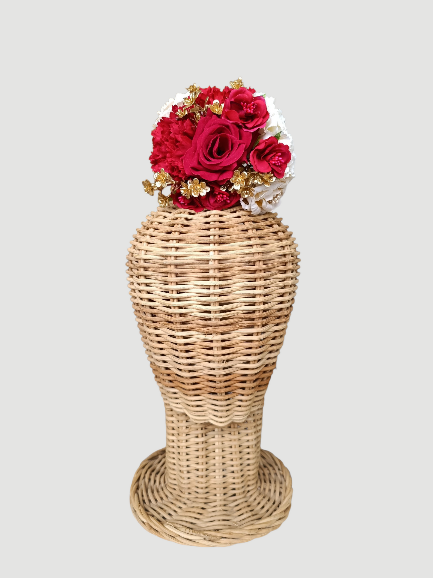 Ramillete rojo y beige
