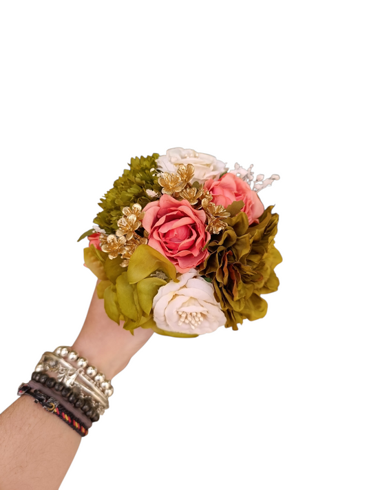 Ramillete caqui, coral y beige