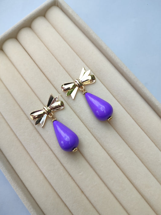 Pendientes lacito lila