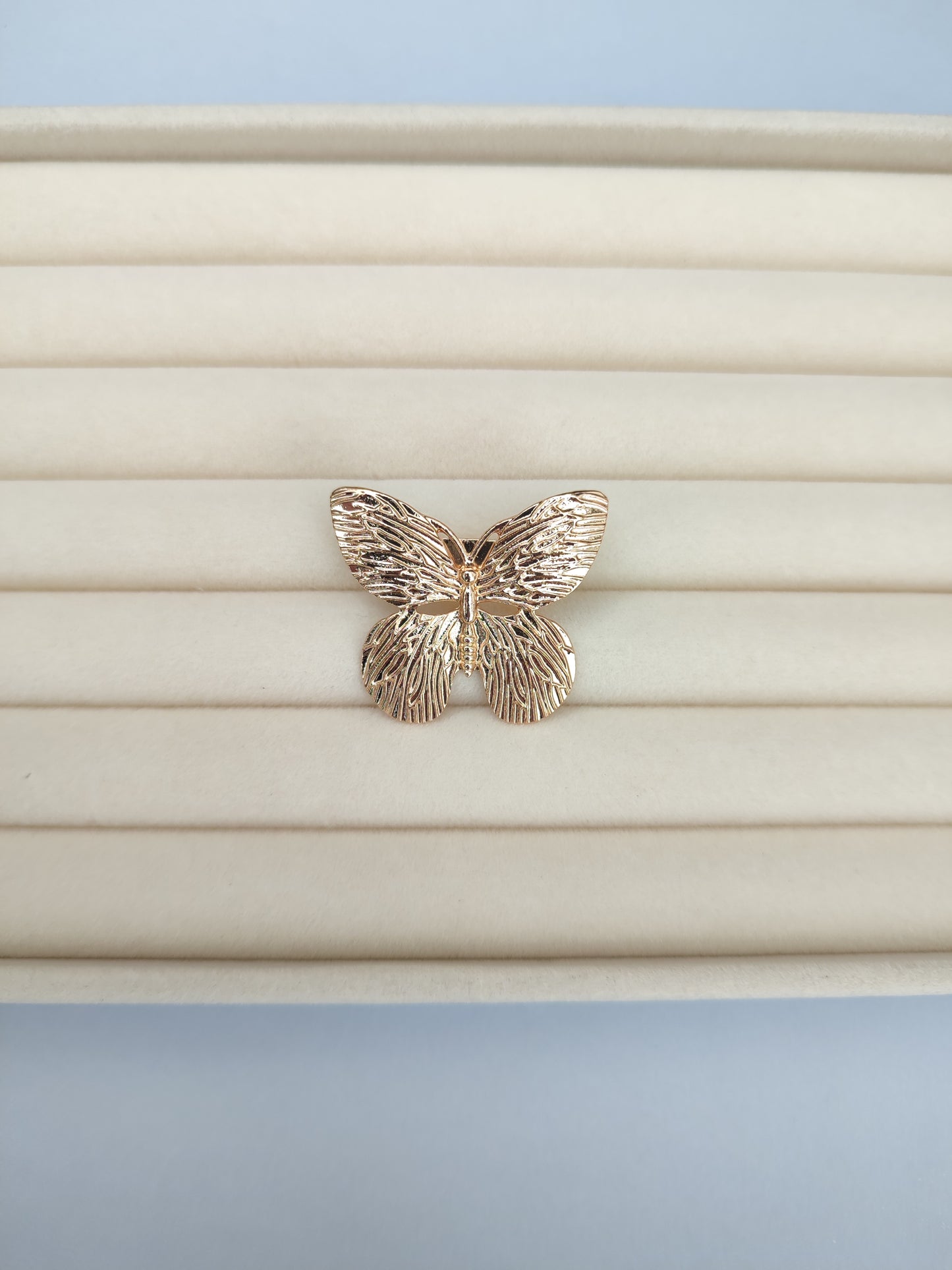 Broche mariposa