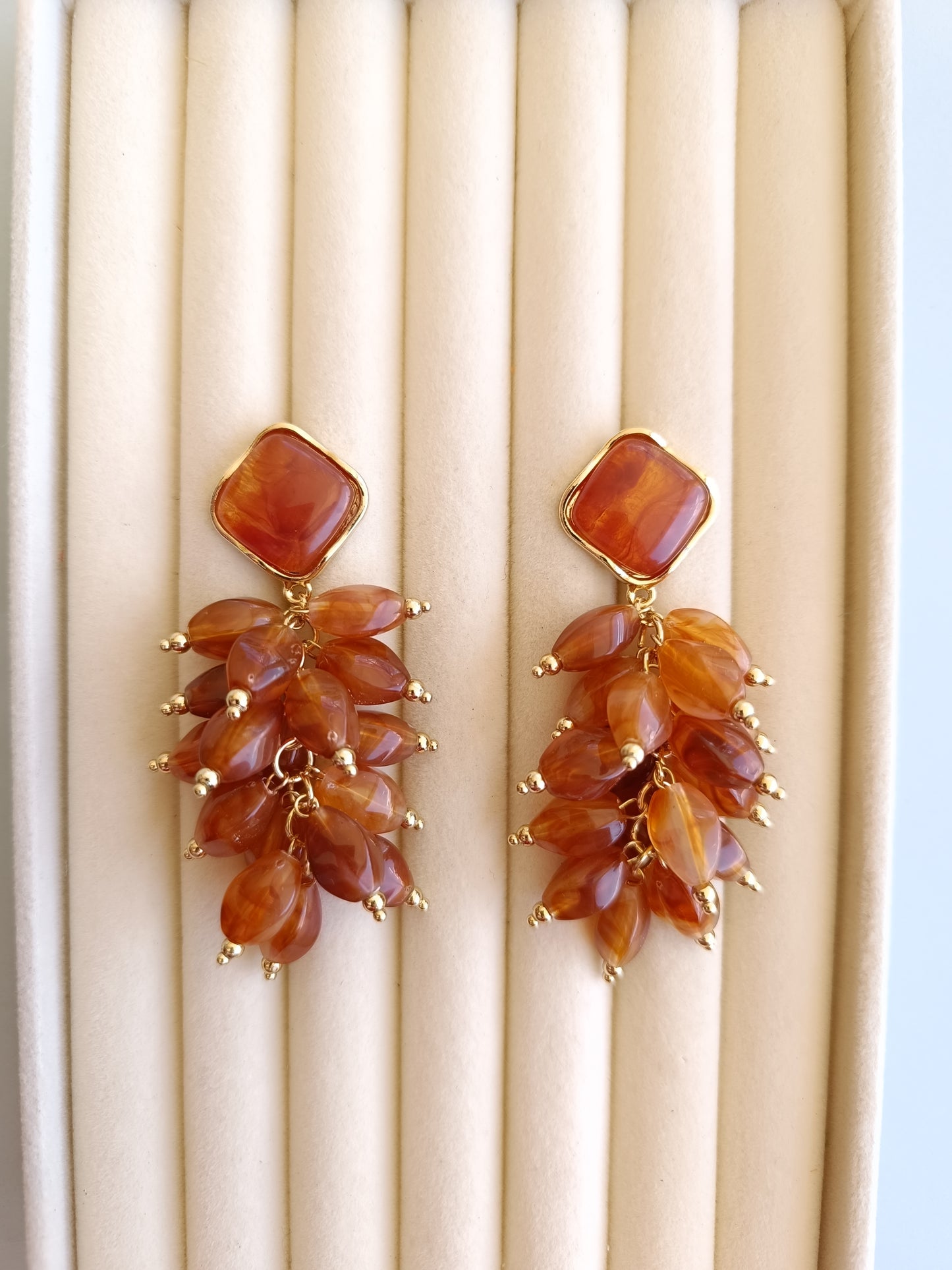 Pendientes "Saja" marrones