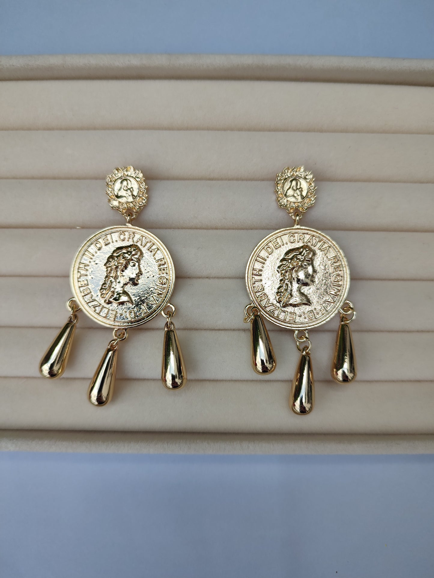 Pendientes "Guadalquivir" dorados